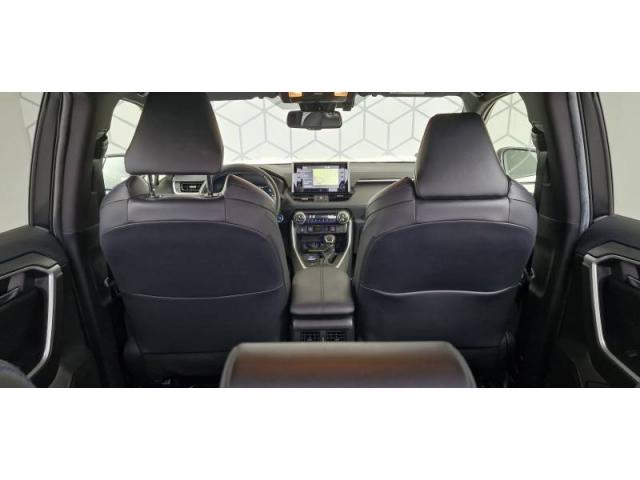 Toyota Rav4 image 2