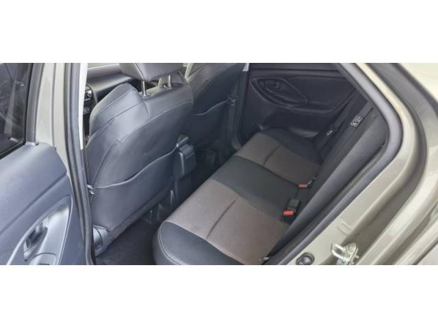 Toyota Yaris image 7