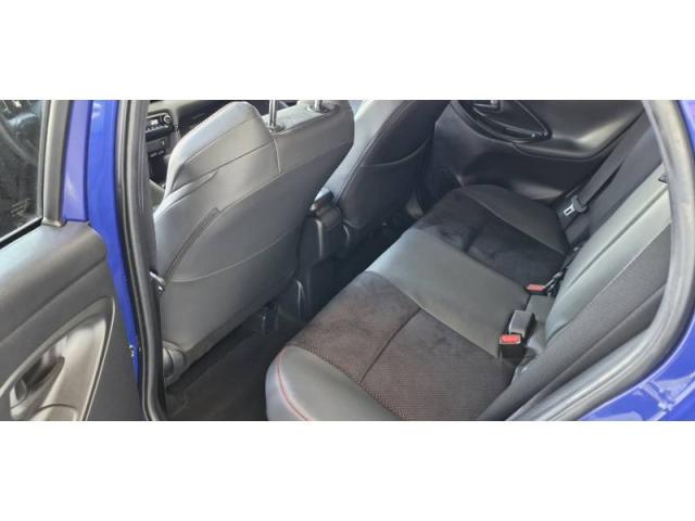 Toyota Yaris image 9