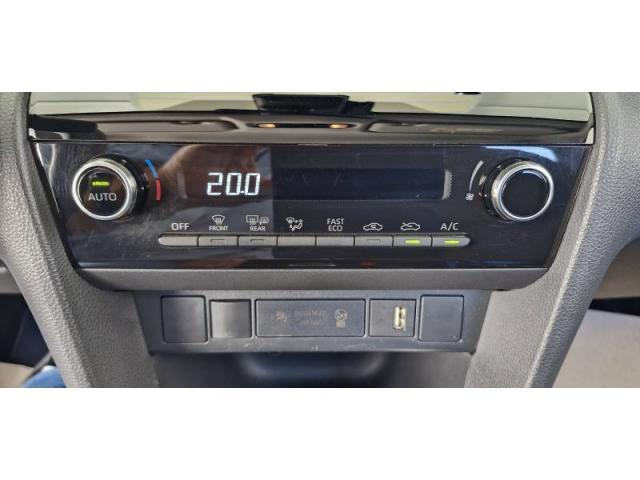 Toyota Yaris image 9