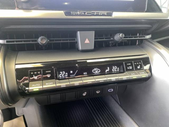 Toyota C-Hr image 8