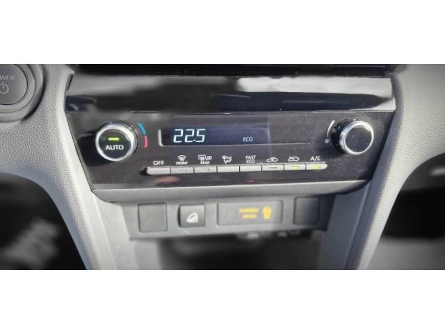 Toyota Yaris image 9