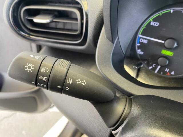 Toyota Yaris image 9