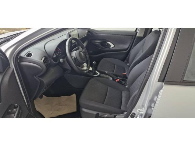 Toyota Yaris image 3