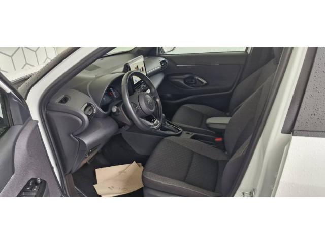 Toyota Yaris image 3