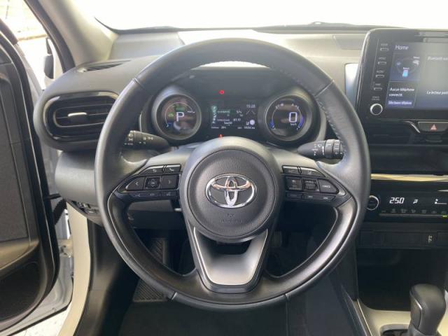 Toyota Yaris image 2