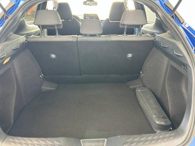 Toyota C-Hr image 5