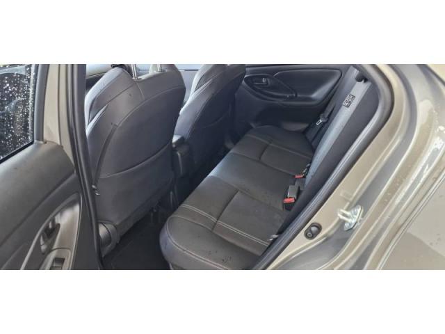 Toyota Yaris image 9