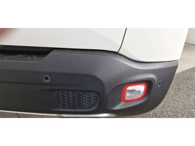 Jeep Renegade image 5