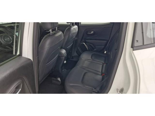 Jeep Renegade image 4