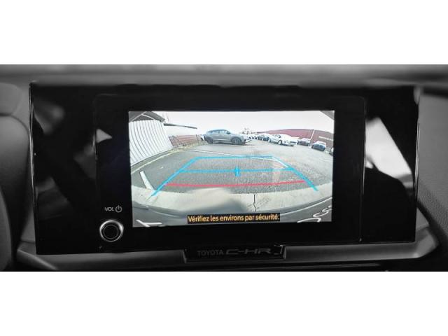 Toyota C-Hr image 7