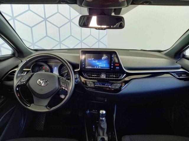 Toyota C-Hr image 8