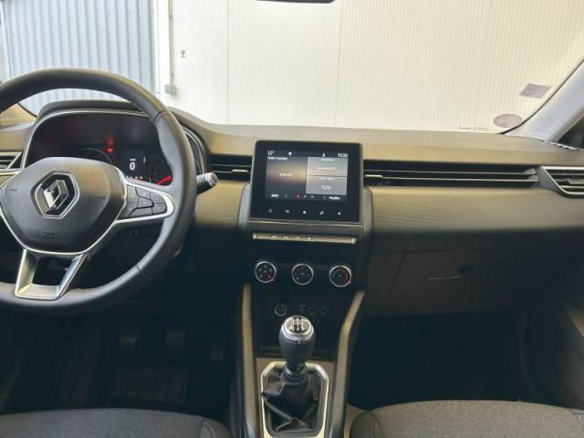 Renault Clio image 2