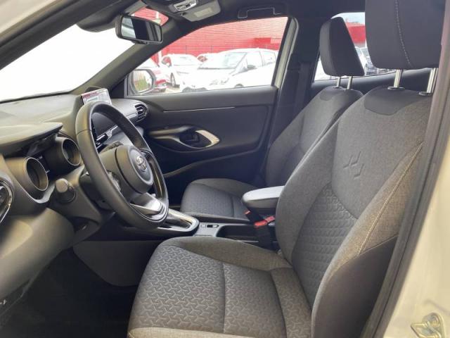 Toyota Yaris image 6