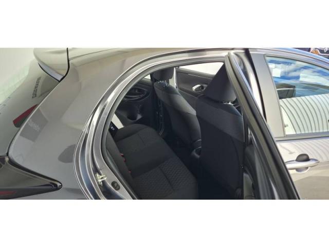 Toyota Yaris image 6