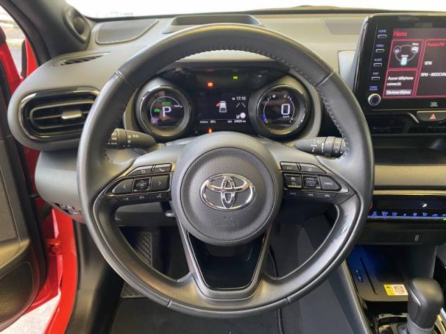 Toyota Yaris image 2