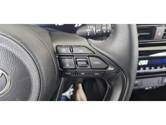 Toyota Yaris image 9