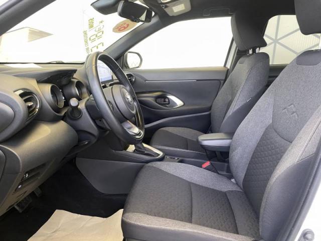 Toyota Yaris image 9