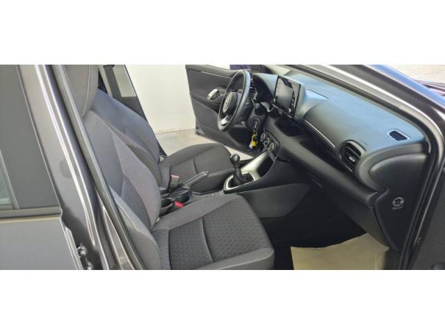 Toyota Yaris image 9