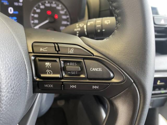 Toyota Yaris image 2