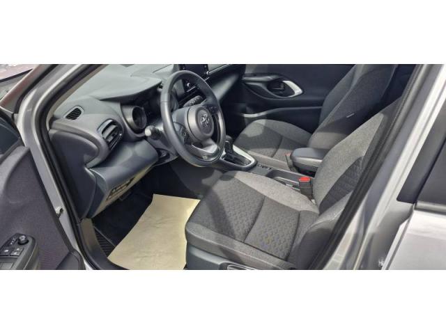 Toyota Yaris image 7