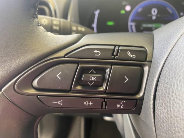 Toyota Yaris image 2
