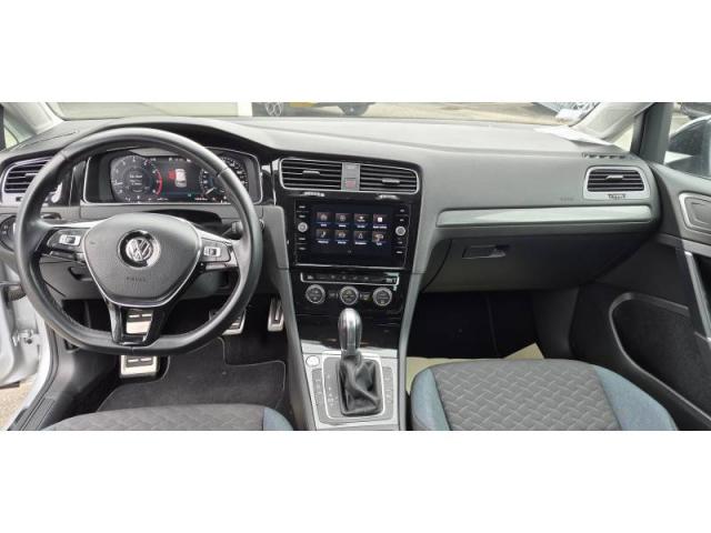 Volkswagen Golf image 2