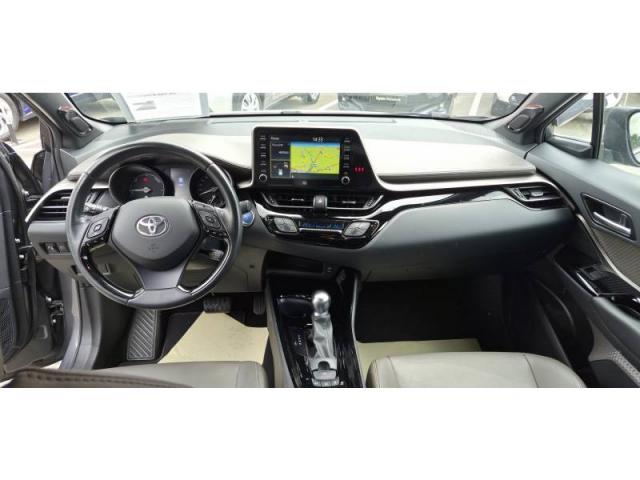 Toyota C-Hr image 7