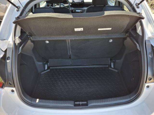 Toyota Yaris image 6