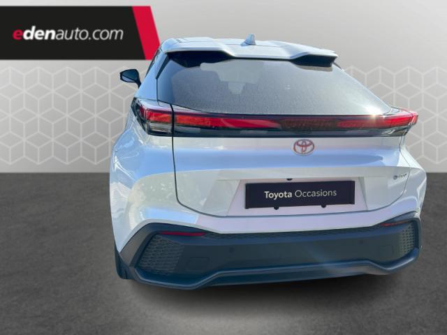 Toyota C-Hr image 8