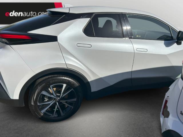 Toyota C-Hr image 2