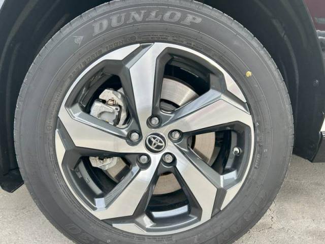 Toyota Rav4 image 9