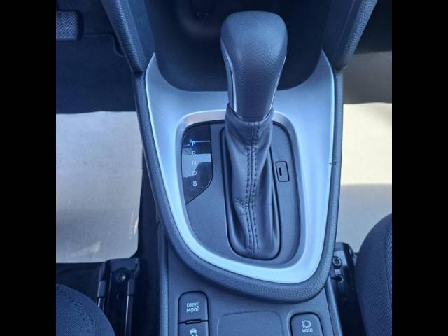 Toyota Yaris image 2