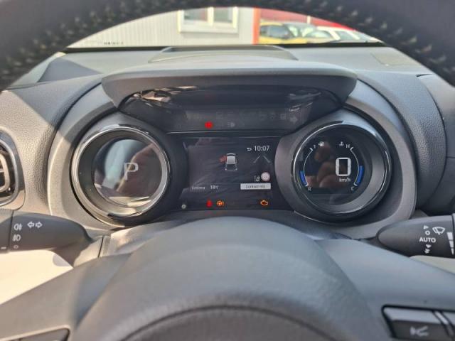 Toyota Yaris image 7