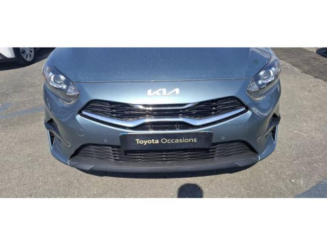 Kia Ceed image 8