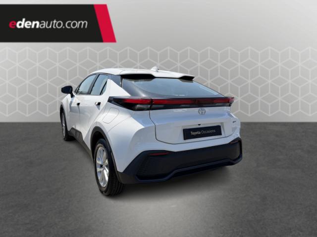 Toyota C-Hr image 6