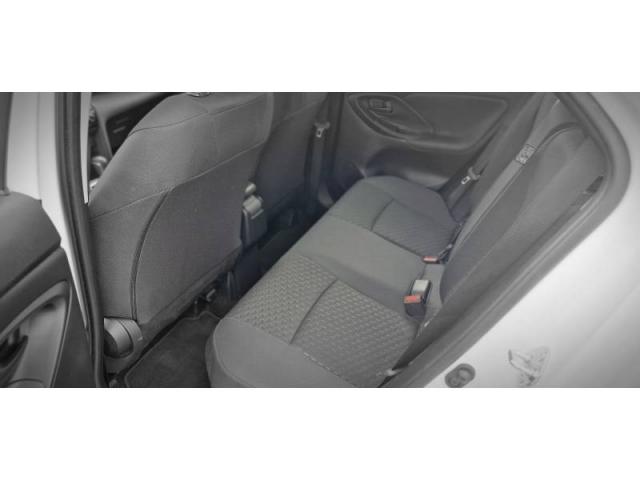 Toyota Yaris image 8