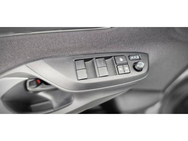 Toyota Yaris image 5