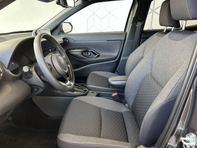 Toyota Yaris image 2