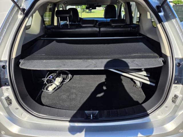 Mitsubishi Outlander image 1