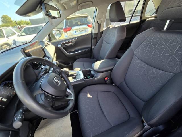 Toyota Rav4 image 9
