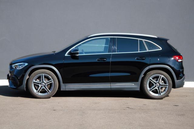 Mercedes Benz Gla image 1