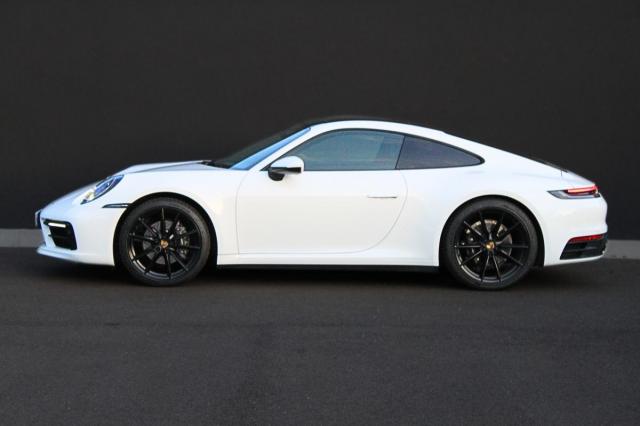 Porsche 911 image 1