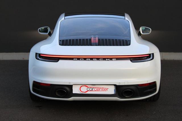 Porsche 911 image 7