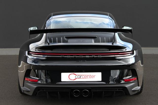 Porsche 911 image 8