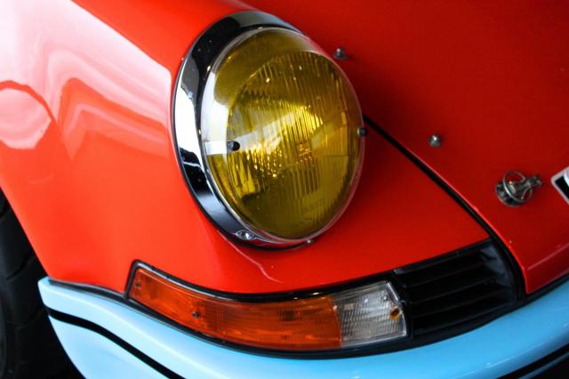 Porsche 911 image 1