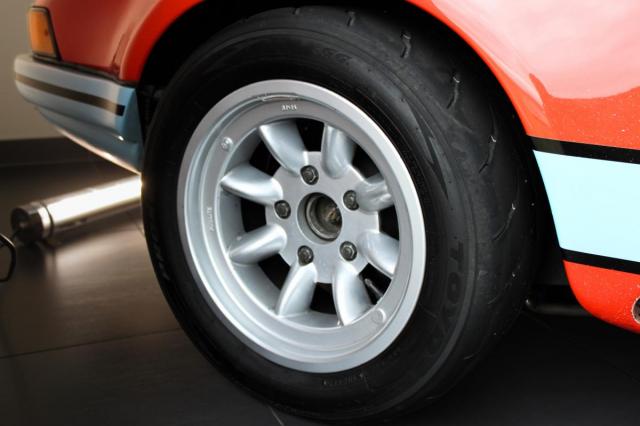 Porsche 911 image 3