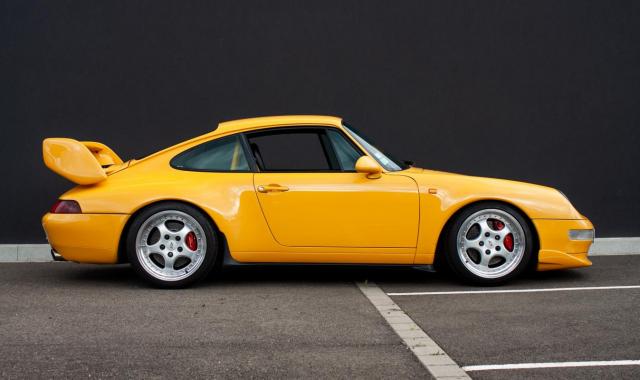 Porsche 911 image 7