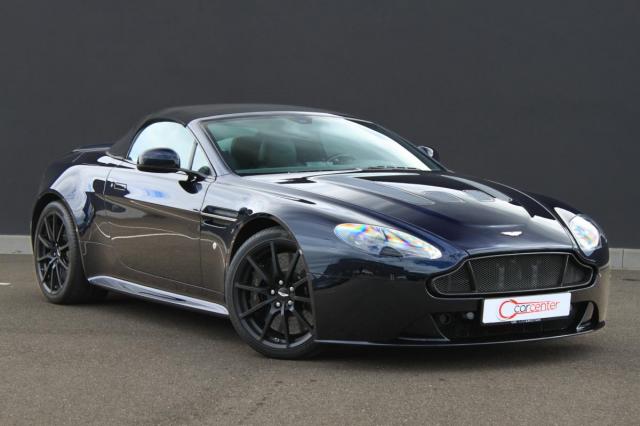 Aston Martin V12 Vantage image 3