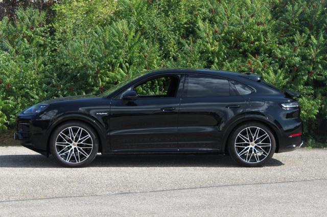 Porsche Cayenne image 9